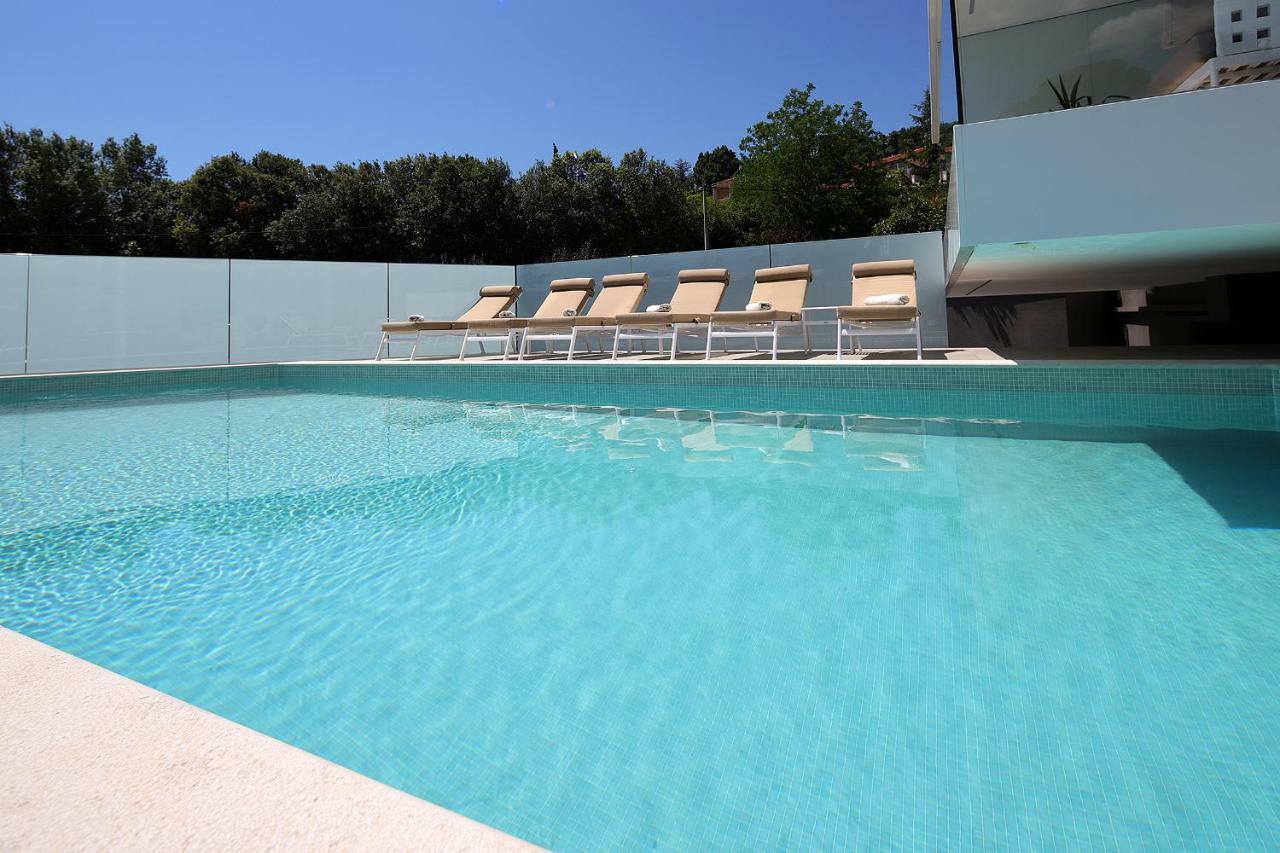 Designed Apartment With Swimming Pool Near The Beach Опатия Экстерьер фото